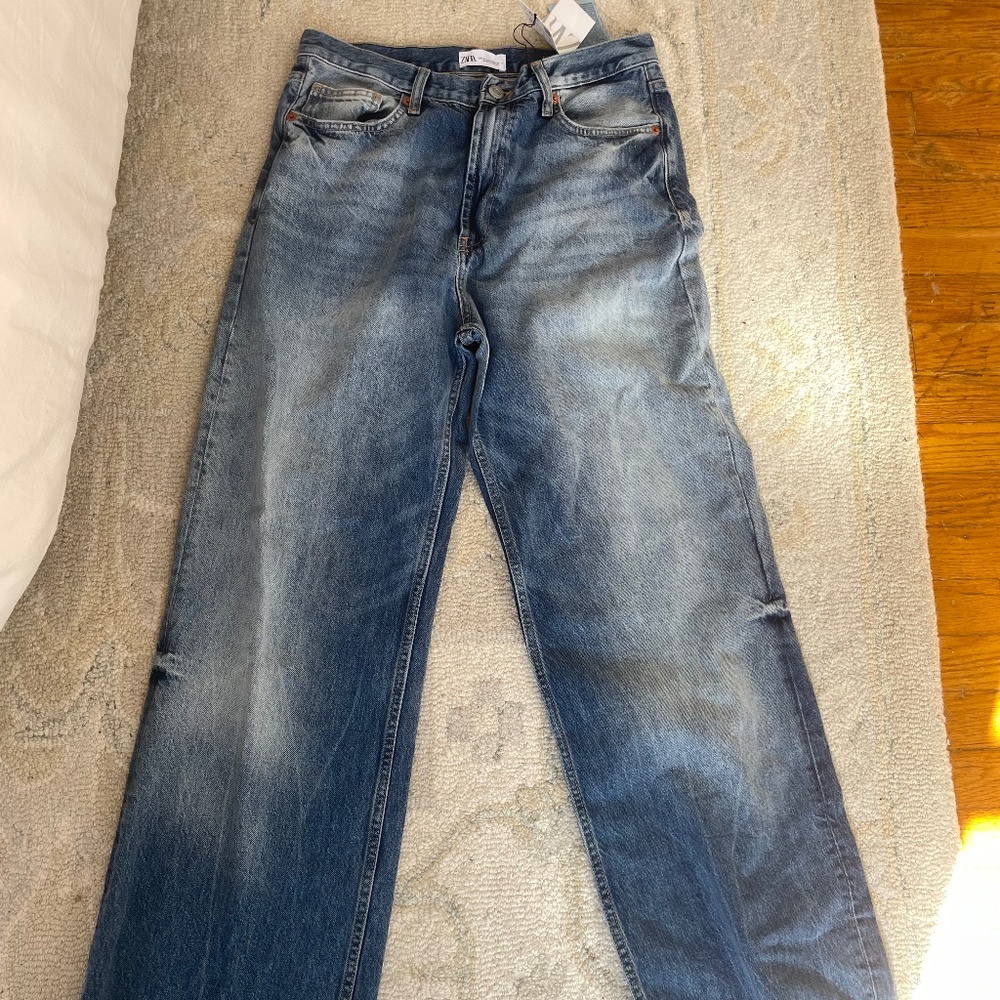 ZARA HIGH RISE LONG LENGTH STRAIGHT CUT JEANS